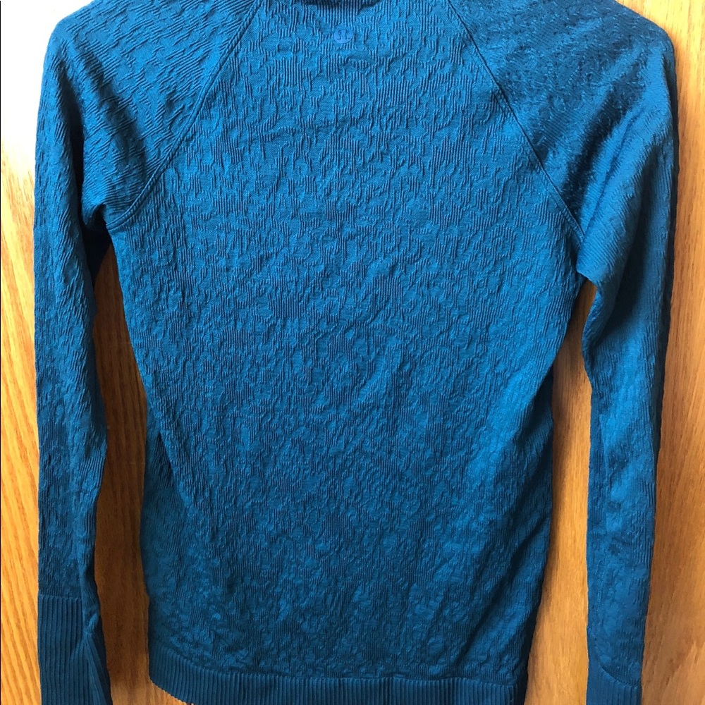 Rest less pull over